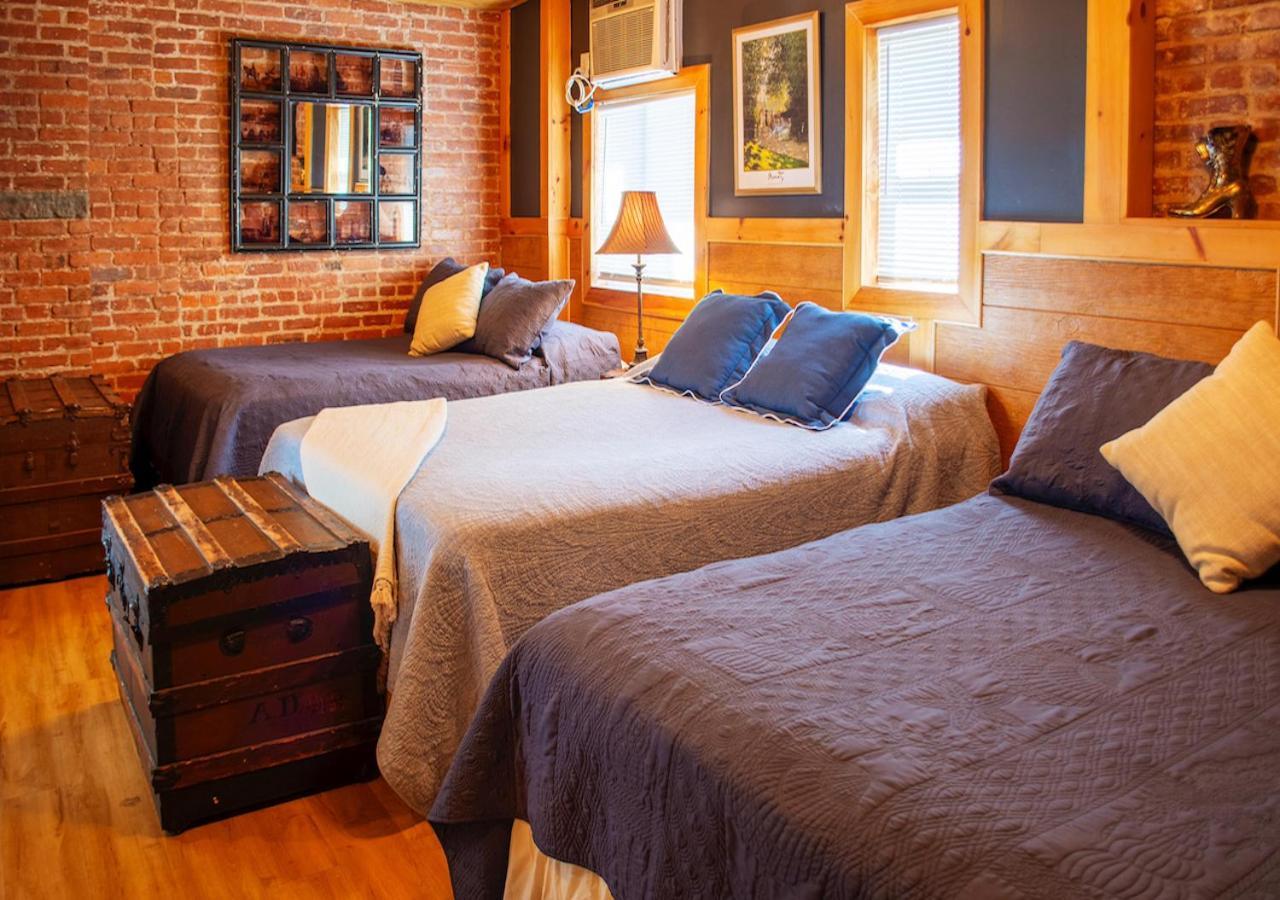 See Ny Now Sleeps 21 Union City Eksteriør bilde