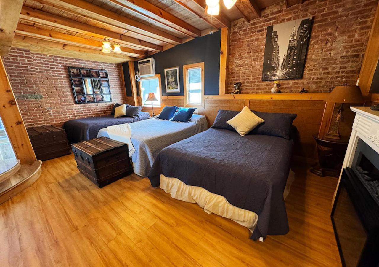 See Ny Now Sleeps 21 Union City Eksteriør bilde