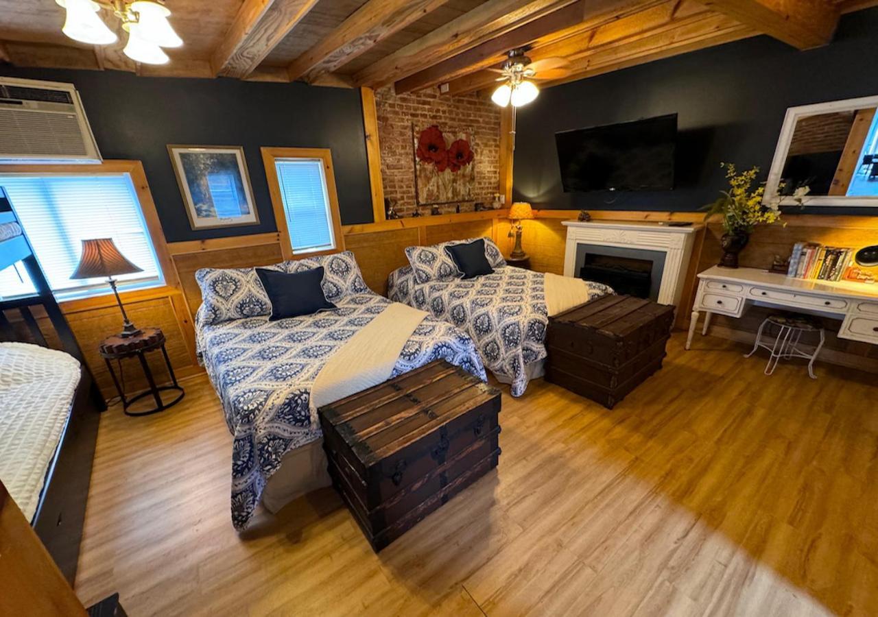 See Ny Now Sleeps 21 Union City Eksteriør bilde
